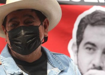 FÉLIX SALGADO MACEDONIO ACUSA A SALINAS DE GORTARI DE MANIPULAR AL INE