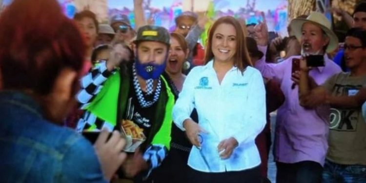 ORDENAN A NETFLIX ELIMINAR DE PELÍCULA A CANDIDATA DEL PAN