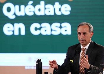 CON CENSO SE VACUNARÁ A MÉDICOS PRIVADOS, DICE LÓPEZ-GATELL