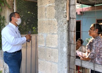 SEGURO UNIVERSAL, PRIORIDAD DE ELOY PENICHE
