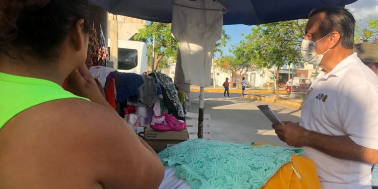 SE COMPROMETE ELOY PENICHE CON MADRES DE FAMILIA