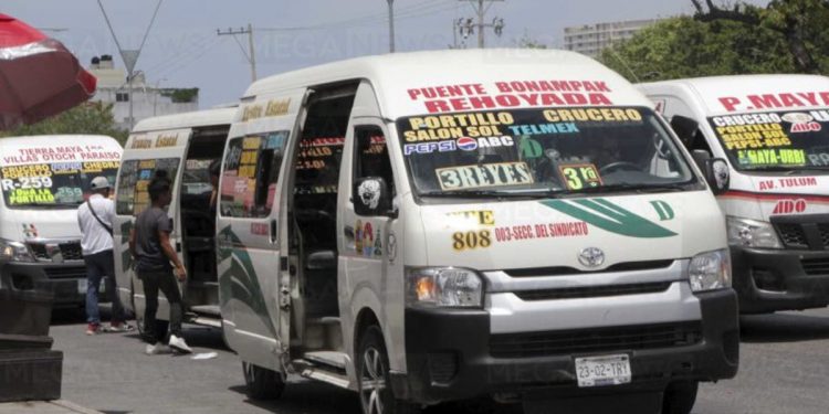 CONDUCTORES DE MAYA CARIBE PROTAGONIZAN PLEITO CALLEJERO EN CANCÚN