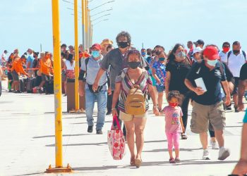 IMPARABLE PANDEMIA DE COVID-19 EN QUINTANA ROO