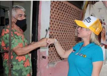 MIENTRAS QUE CARMEN JOAQUÍN SUMA SIMPATIZANTES, EN EL PV-MORENA SE PELEAN EL PODER