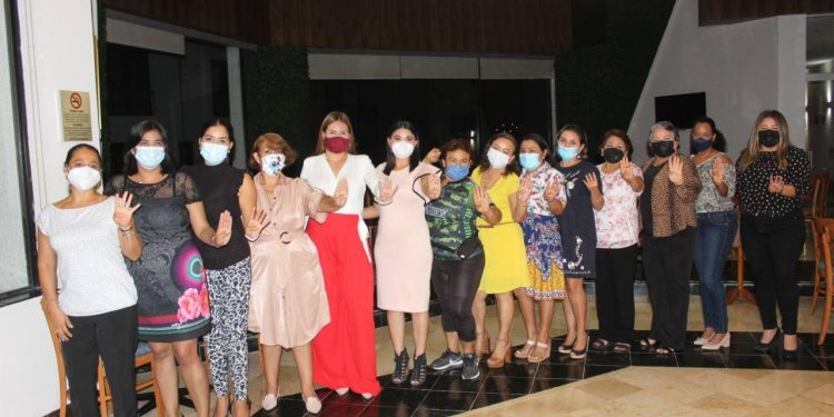 ANTE MUJERES EMPRESARIAS, OFRECE ANAHÍ GONZÁLEZ LEGISLAR PARA LOGRAR LA RECUPERACIÓN ECONÓMICA