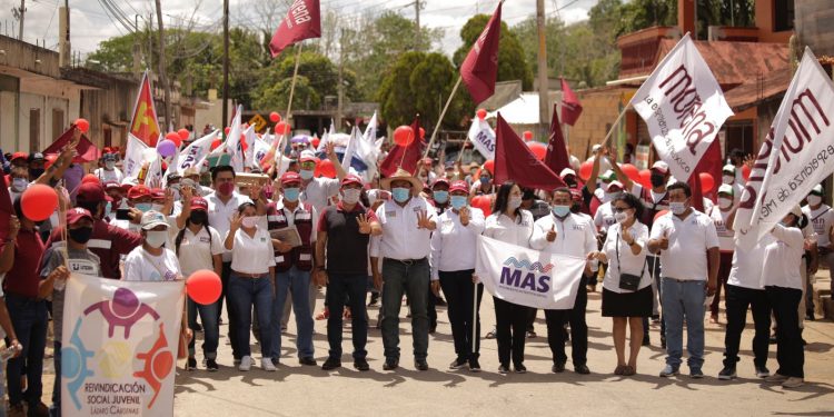 LA CUARTA TRANSFORMACIÓN TOCARÁ TIERRA EN LÁZARO CÁRDENAS Y SEGUIRÁ AVANZANDO.