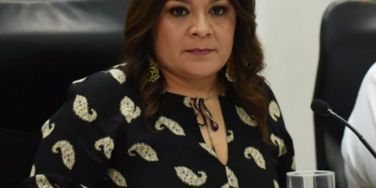 PROMUEVE JUDITH RODRIGUEZ JUICIO CONTRA EL CANDIDATO JOSÉ ALONSO OVANDO