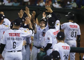 JARED WILSON LUCE EN CINCO ENTRADAS Y TIGRES GANA EL PRIMERO A OLMECAS