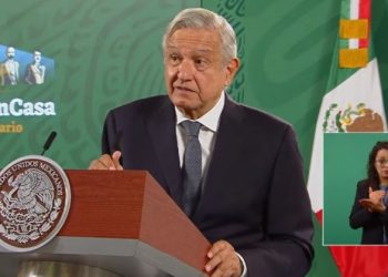 AMLO ROMPE VEDA PARA DENUNCIAR AL INE COMPRA DE VOTOS EN NL