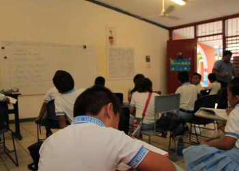 CANCÚN NO REGRESARÁ A CLASES PRESENCIALES EL 7 DE JUNIO: CARLOS JOAQUÍN