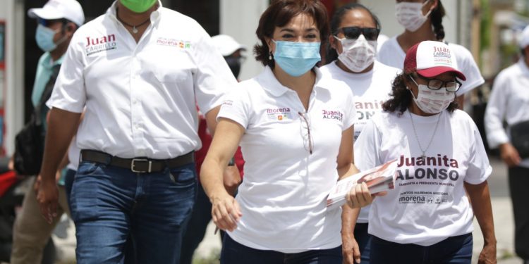 COLONIA EMILIANO ZAPATA, VA POR JUANITA ALONSO Y JUAN CARRILLO EN COZUMEL