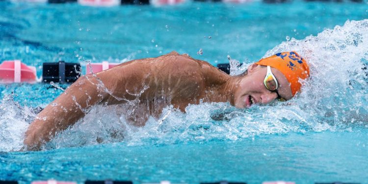 EL NADADOR QUINTANARROENSE ANDRÉS DUPONT, CON LA MIRA EN LOS JUEGOS OLÍMPICOS