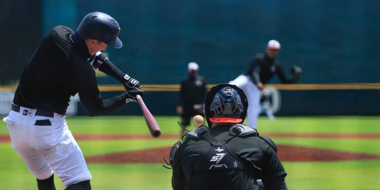 DOMINGO DE INTERESCUADRAS EN EL BETO ÁVILA