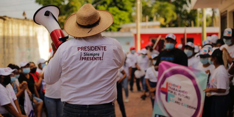 «SEREMOS UN GOBIERNO APEGADO AL PUEBLO», EMIR BELLOS.