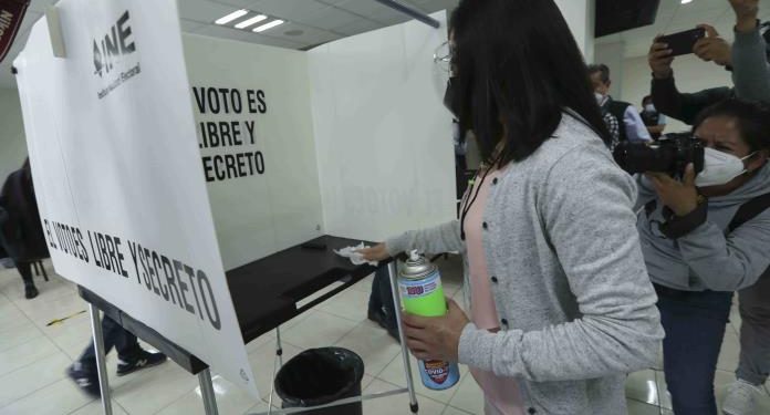 EL INE NIEGA QUE VIOLENCIA PONGA EN RIESGO LAS ELECCIONES