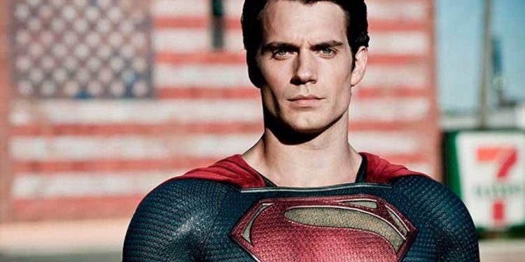 WARNER Y DC DESPIDEN A HENRY CAVILL: SUPERMAN SERÍA AFROAMERICANO