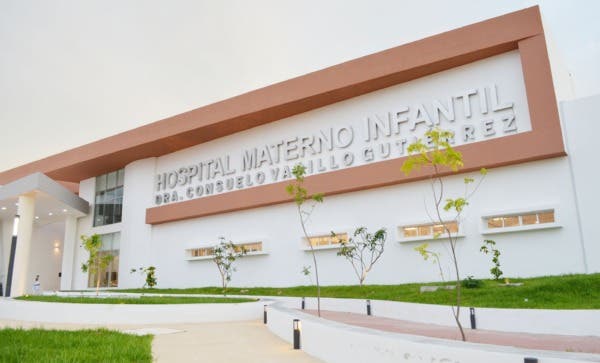 NACE PRIMERA BEBÉ DEL 10 DE MAYO, EN EL MATERNO INFANTIL DE MÉRIDA
