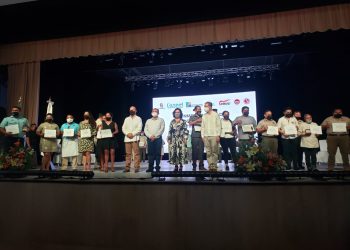 CELEBRAN EN QUINTANA ROO “DÍA DEL TRABAJO” CON ENTREGA DE RECONOCIMIENTOS