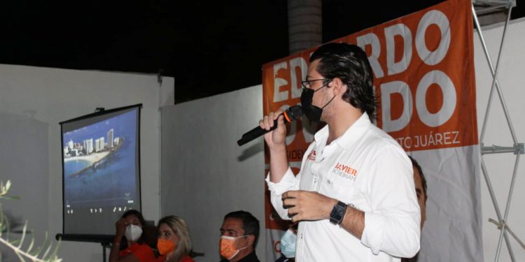 EDUARDO OVANDO SE REÚNE CON JÓVENES DE CANCÚN PARA IMPULSARLOS A SER PARTE DE SU PROYECTO DE TRABAJO