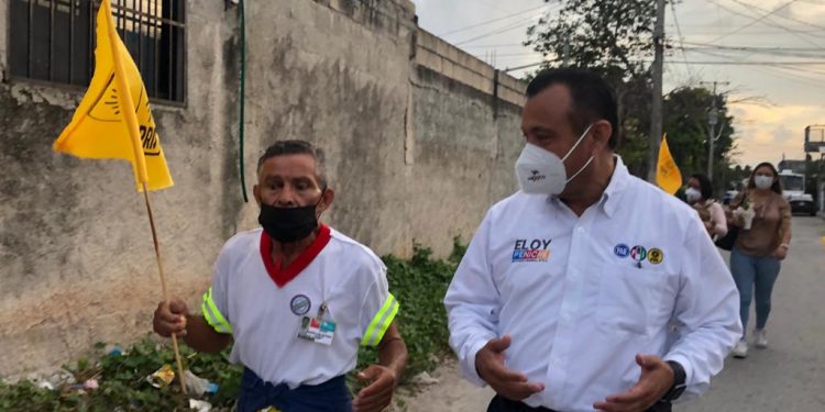 URGE ELOY PENICHE ATENCIÓN DE ADULTOS MAYORES