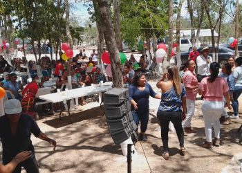 CELEBRAN DÍA DE LAS MADRES EN “LOS FAISANES”