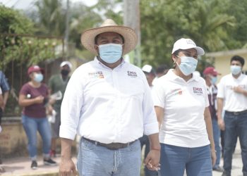 «ESTOY VIVO, TENGO SALUD Y MUCHAS GANAS DE QUE EL PUEBLO SALGA ADELANTE, ESE ES EL REGALO”, EMIR BELLOS