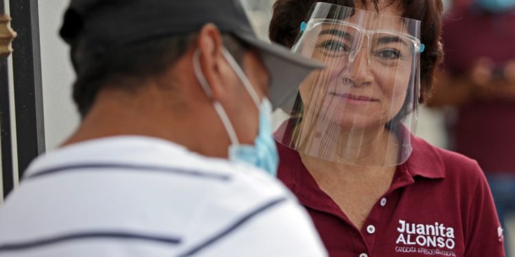 SE ADHIEREN MÁS GRUPOS A LA CAMPAÑA DE JUANITA ALONSO