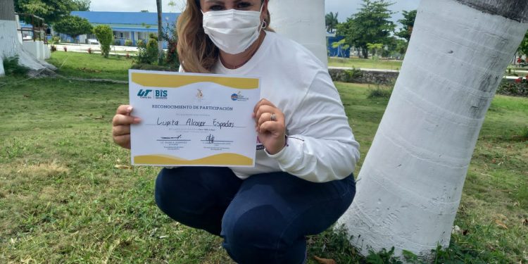 NO OLVIDEMOS A LAS NUEVAS GENERACIONES, RESCATEMOS CANCÚN: LUPITA ALCOCER