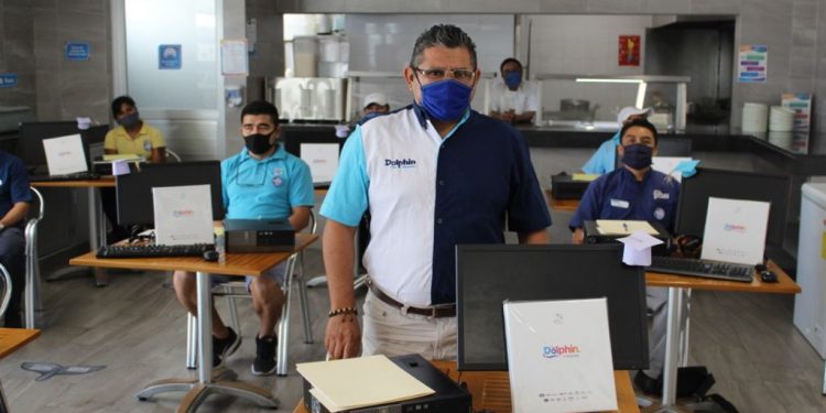 THE DOLPHIN COMPANY: UNA SÚPER EMPRESA POR NUEVE AÑOS CONSECUTIVOS