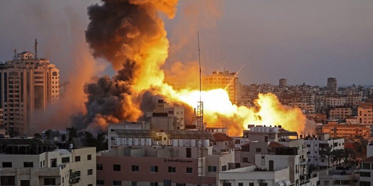 EL PAPA ADVIERTE SOBRE UNA «ESPIRAL DE MUERTE» TRAS CONFLICTO ENTRE ISRAEL Y PALESTINA