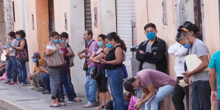 MÉXICO LLEGA A OTRO DÍA DEL TRABAJO CON UN DÉFICIT DE MILLONES DE EMPLEOS