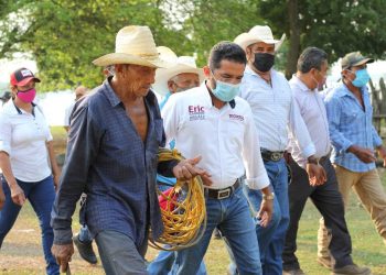 EMPLEOS Y PROGRAMAS SOCIALES PARA  PETRONA, BARRIALITO, CAOBA Y AGUACATAL