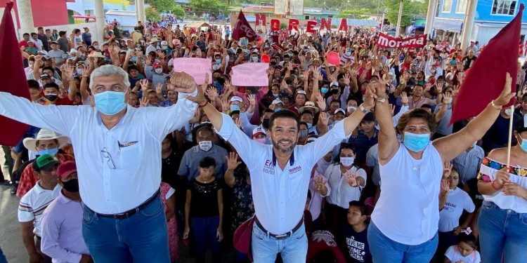 12 AÑOS DE AMOR AL PUEBLO ME RESPALDAN: ERIC GARRIDO