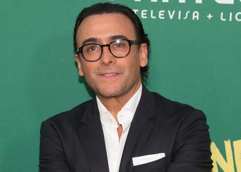 GRABA ADAL RAMONES SERIE DE NETFLIX EN EL MERCADO 23 DE CANCÚN