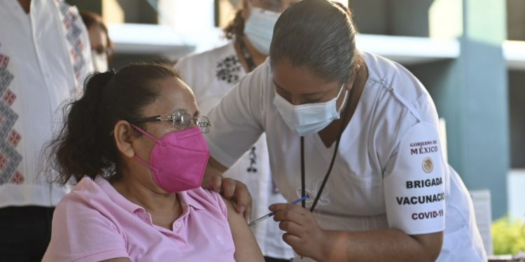 EMITE SETAB CALENDARIO DE VACUNACIÓN ANTICOVID PARA SECTOR EDUCATIVO