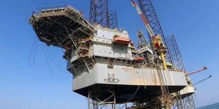 ASALTAN PLATAFORMA PETROLERA JACK-UP TABASCO