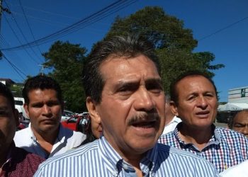 EVARISTO HERNÁNDEZ CRUZ, PIDE LICENCIA POR 15 DÍAS
