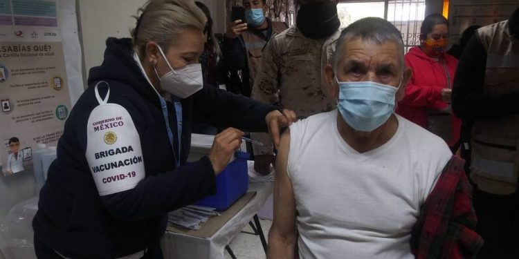 HOY INICIA VACUNACIÓN ANTICOVID EN ADULTOS DE 50 A 59 AÑOS EN TABASCO