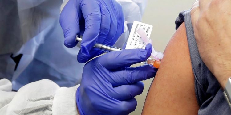 HOY INICIA VACUNACIÓN ANTICOVID EN ALDUTOS DE 50 A 59 AÑOS EN CENTRO