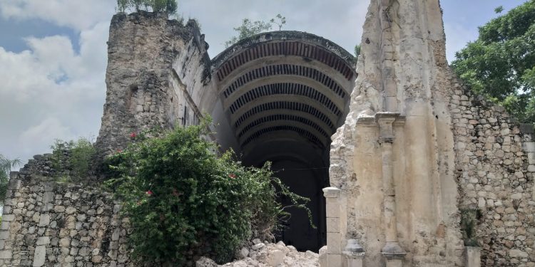 INAH ACTIVARÁ SEGURO POR IGLESIA QUE SE DERRUMBO ANTE INTENSAS LLUVIAS