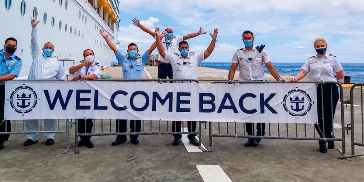 CRUCEROS VUELVEN A COZUMEL TRAS UN AÑO SUSPENDIDOS POR LA PANDEMIA