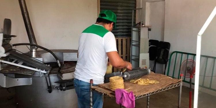 SE INCREMENTÓ 2 PESOS LA TORTILLA Y NO SE DESCARTA MÁS AUMENTOS