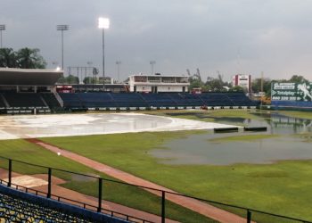 INTENSA LLUVIA OBLIGA A POSPONER INICIO DE SERIE ANTE GUERREROS