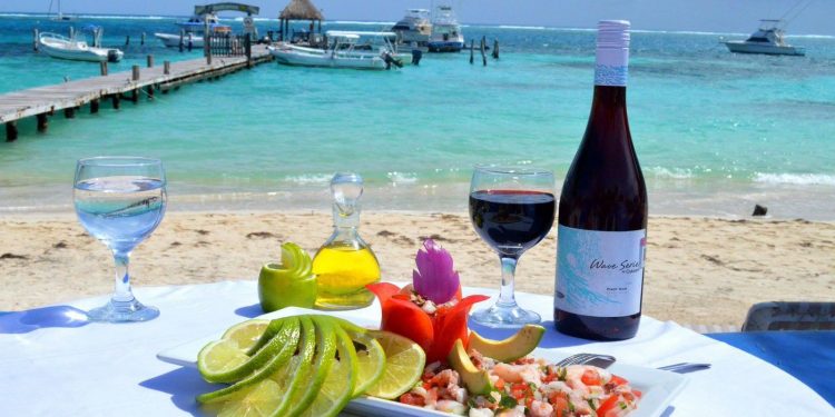 DOS MILLONES 800 MIL TURISTAS PARA EL VERANO EN LA ENTIDAD