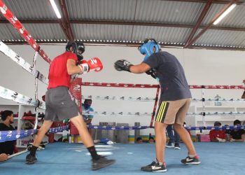 SE LLEVÓ A CABO UNA REUNIÓN CON DEPORTISTAS Y ENTRENADORES DE BOX EN OTHÓN P. BLANCO