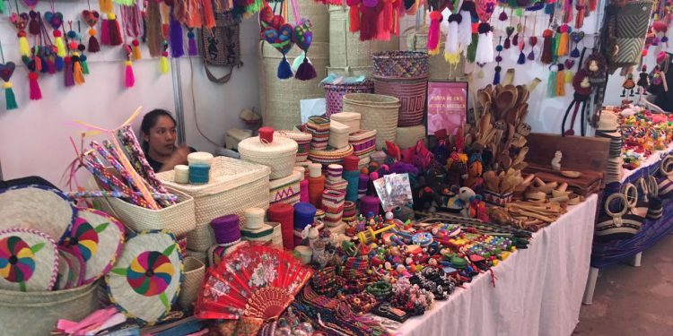 PROPONEN PABELLÓN ARTESANAL EN ESPACIOS EN LA ESTACIÓN DEL TREN MAYA EN PLAYA DEL CARMEN