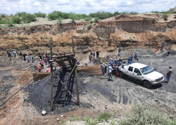 COLAPSA MINA EN MÚZQUIZ, COAHUILA; HAY AL MENOS SIETE MINEROS ATRAPADOS