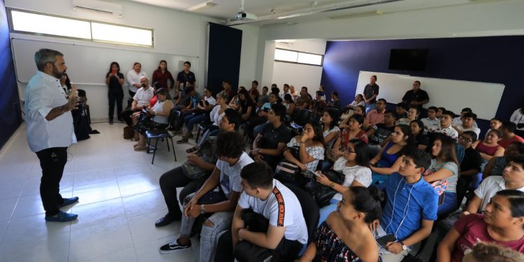 AMPLÍA SOLIDARIDAD OPORTUNIDADES EDUCATIVAS CON UNIVERSIDAD DEL BIENESTAR