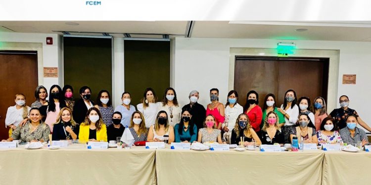 LLEVAN A CABO LA JUNTA MENSUAL DE SOCIAS AMEXME RIVIERA EN EL HOTEL WYNDHAM