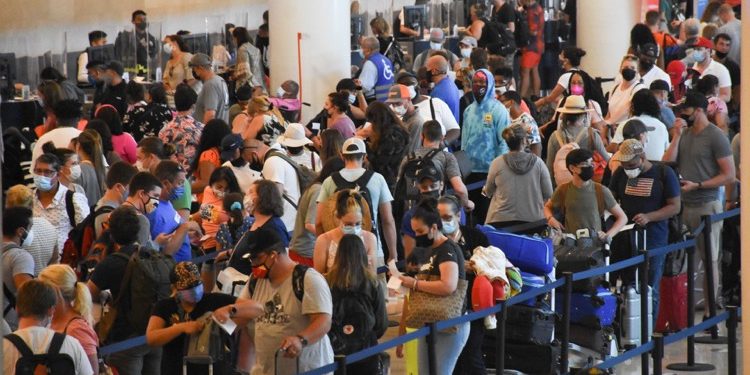ADVIERTEN UN POSIBLE REPUNTE DE COVID-19 TRAS CAMBIO DE TENDENCIA